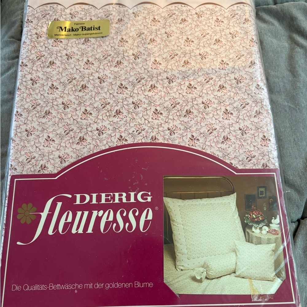 Rare New Old Stock Dierig Fleuresse - Duvet Cover and Square Pillow Case-2 Avail